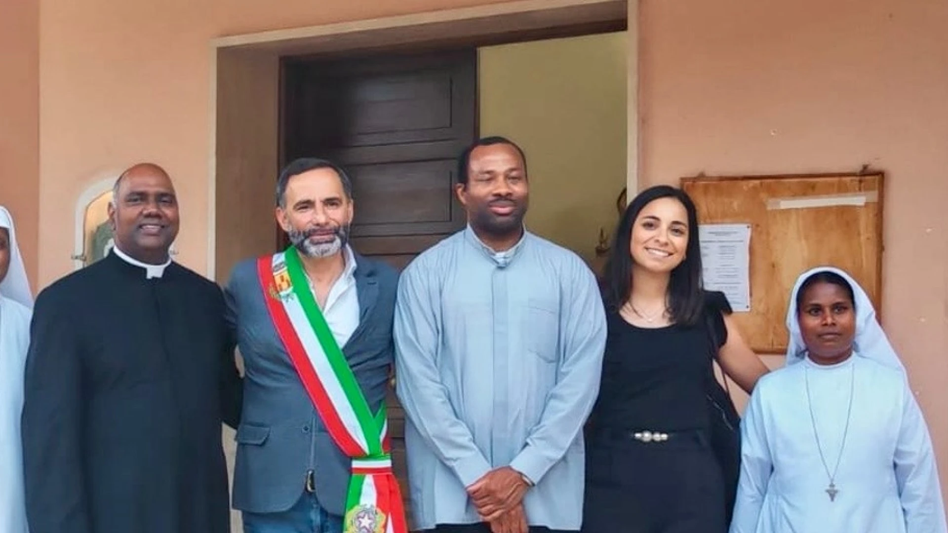 Gioia dei Marsi: passaggio di testimone “spirituale”. Don Giuseppe Gantedi e’ il nuovo parroco.
